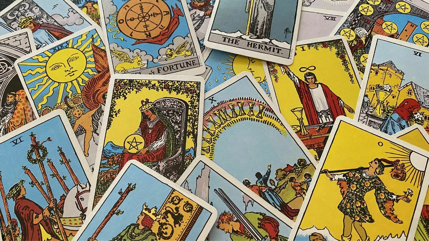 Jogo de Ler Cartas de Tarot Online Grátis 3 Cartas Português