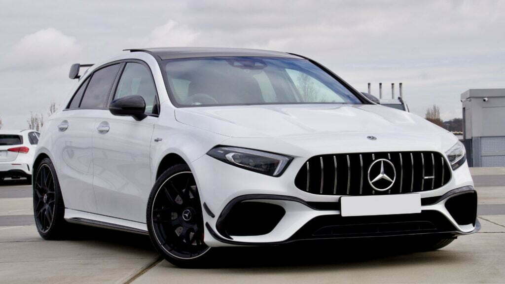 Sonhar com carro branco